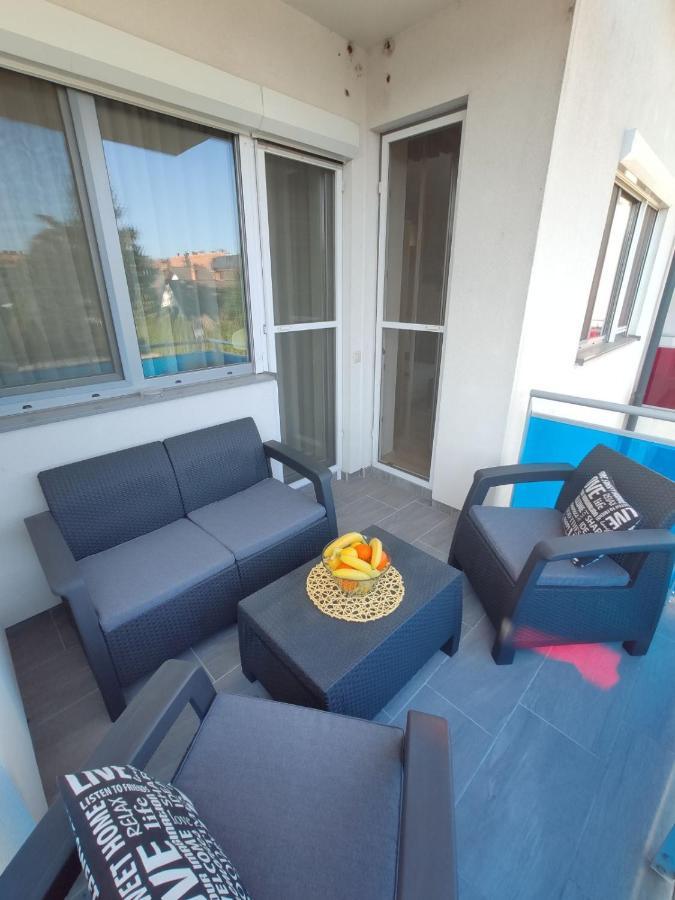 Appartamento Holiday Apartman Sárvár Esterno foto