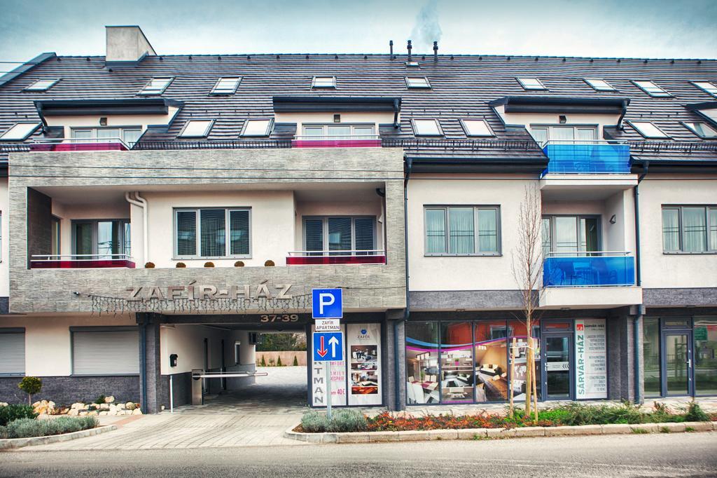 Holiday Apartman Sárvár Esterno foto